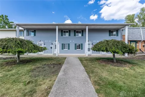 7153 Springboro Pike, Dayton, OH 45449