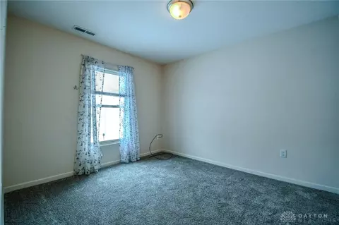 268 Hampton Trl, Springfield, OH 45502 photo 12
