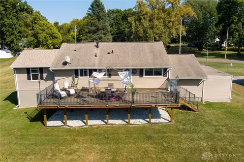 Exterior - 1109 Montgomery Ave, Springfield, OH 45506 photo 13 of 15