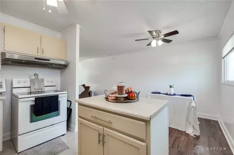 Kitchen - 1109 Montgomery Ave, Springfield, OH 45506 photo 5 of 6