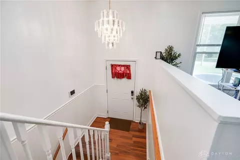 Entry Way - 1109 Montgomery Ave, Springfield, OH 45506 photo 2 of 2