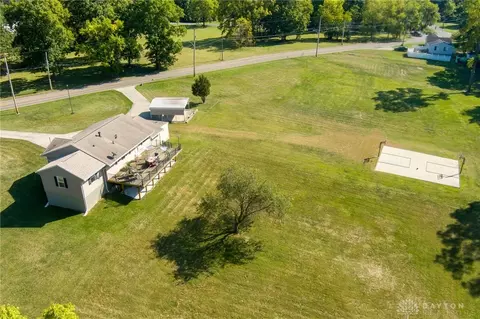 Exterior - 1109 Montgomery Ave, Springfield, OH 45506 photo 15 of 15