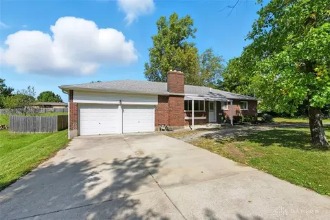 7476 W Chester Rd, West Chester, OH 45069