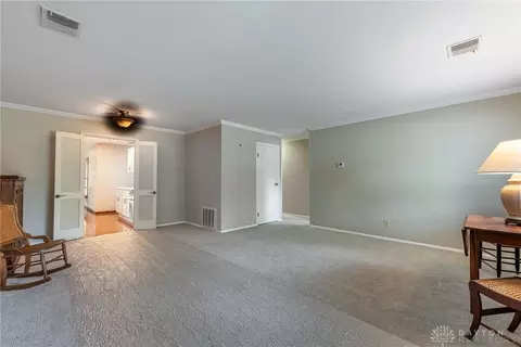 Living - 3883 Wimbledon Cir, Kettering, OH 45420 photo 3 of 6