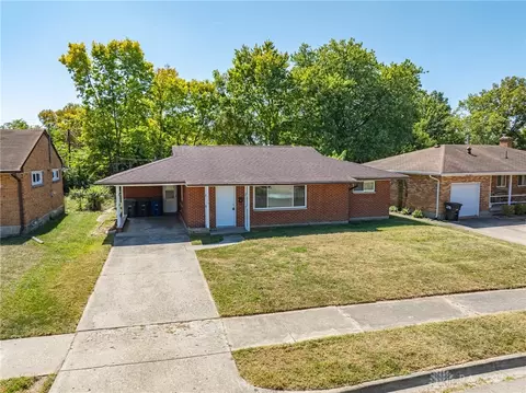 1526 Academy Pl, Dayton, OH 45406