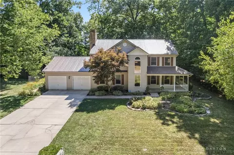 1139 Greenoak Ct, Springfield, OH 45503 photo 2