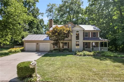 1139 Greenoak Ct, Springfield, OH 45503