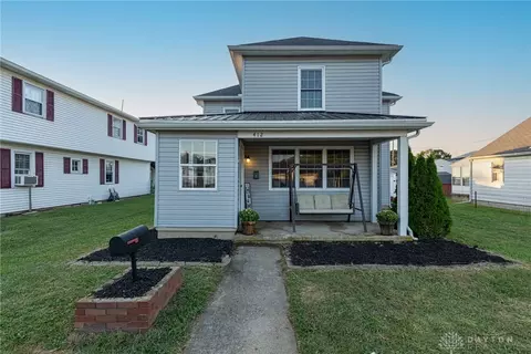 412 Gibbs Ave, Washington Court House, OH 43160