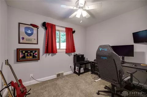 Bedroom - 201 Beech Dr, Springfield, OH 45504 photo 2 of 3