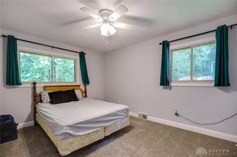 Bedroom - 201 Beech Dr, Springfield, OH 45504 photo 3 of 3