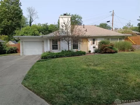 209 Westhaven Dr, Kettering, OH 45429