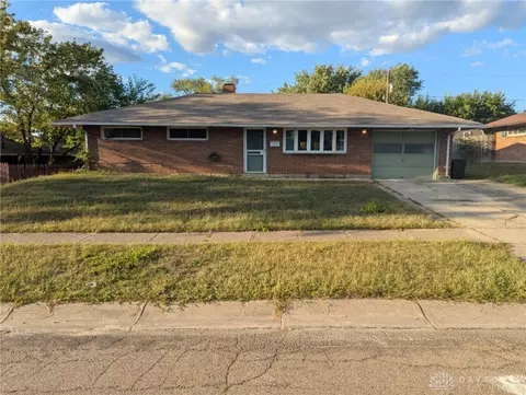 5533 Shady Oak St, Dayton, OH 45424