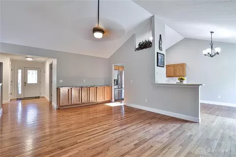 397 Broadway St, Maineville, OH 45039 photo 9
