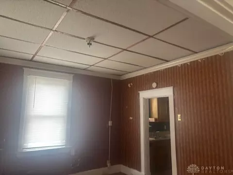 4334 Watterson St, Cincinnati, OH 45227 photo 3