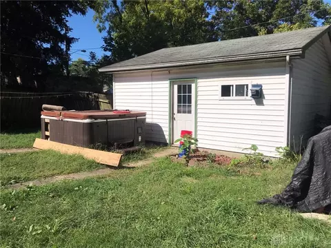 Exterior - 317 S Plum St, Springfield, OH 45506 photo 7 of 7
