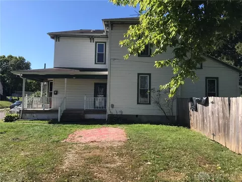 Exterior - 317 S Plum St, Springfield, OH 45506 photo 3 of 7