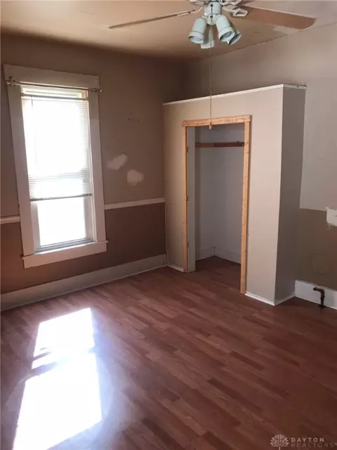 Bedroom - 317 S Plum St, Springfield, OH 45506 photo 4 of 6