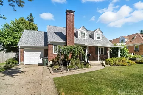 Exterior - 229 S Bromfield Rd, Kettering, OH 45429 photo 3 of 13