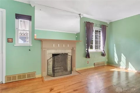 Living - 229 S Bromfield Rd, Kettering, OH 45429 photo 3 of 6
