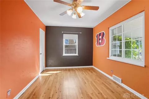 Bedroom - 229 S Bromfield Rd, Kettering, OH 45429 photo 5 of 9