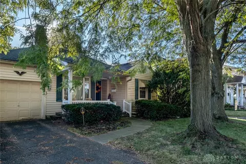 1171 N Detroit St, Xenia, OH 45385