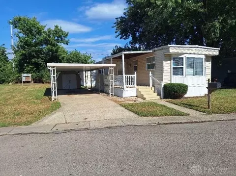 5080 Upperton Dr, Miamisburg, OH 45342
