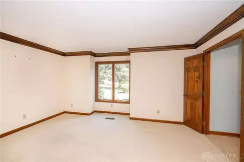 Bedroom - 8531 Eagle Rdg, Springboro, OH 45066 photo 1 of 9