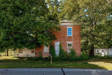 759 Barnetts Mill Rd, Camden, OH 45311