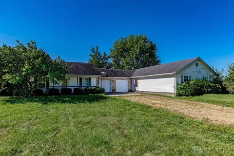 6135 Jericho Ln, Somerville, OH 45064