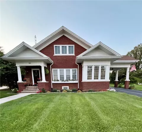 124 E Keller St, Bradford, OH 45308