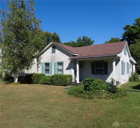 922 E Somers St, Eaton, OH 45320