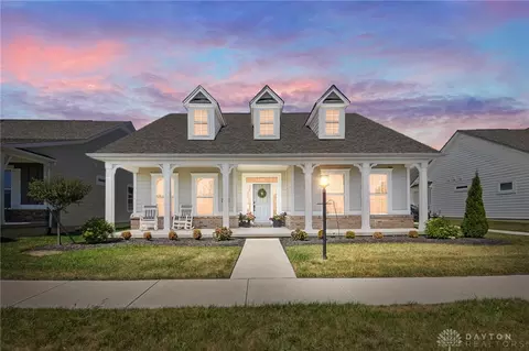 4049 Pepperwell Cir, Sugarcreek Township, OH 45440