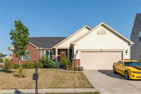 3290 Dry Run St, Tipp City, OH 45371