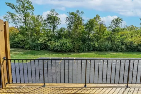 Exterior - 5891 Overbrooke Rd, Centerville, OH 45440 photo 2 of 3