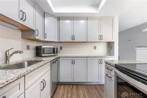 Kitchen - 5891 Overbrooke Rd, Centerville, OH 45440 photo 3 of 4