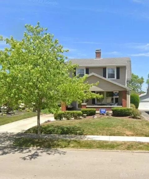 223 Triangle Ave, Oakwood, OH 45419