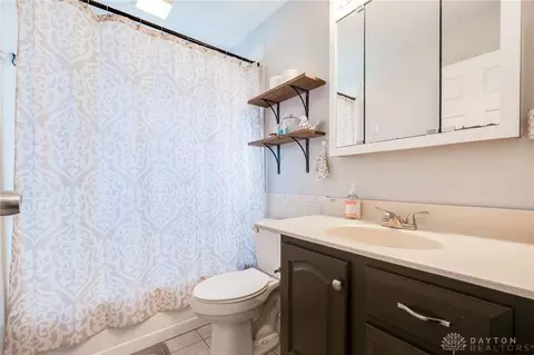 Bath - 3120 Larue Dr, Dayton, OH 45429 photo 1 of 3