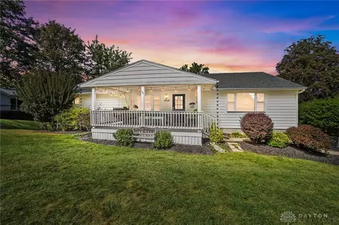 3608 Roselawn Dr, Dayton, OH 45430