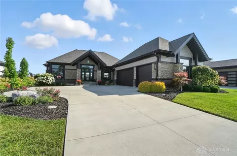 1202 Stallion Run, Xenia, OH 45385