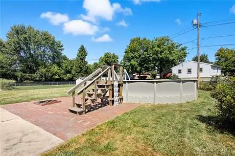 Exterior - 1414 Ronald Rd, Springfield, OH 45503 photo 10 of 12