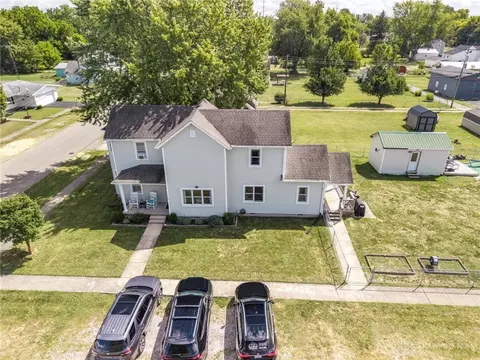 5 Creamer St, Jeffersonville, OH 43128