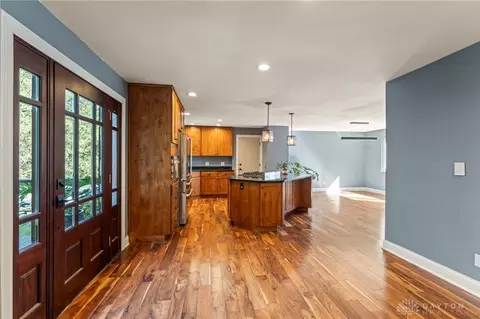 5451 Folkestone Dr, Dayton, OH 45459 photo 7