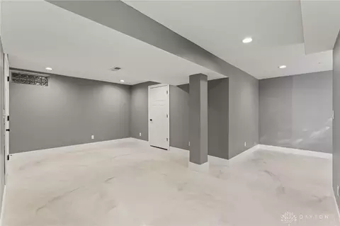 5451 Folkestone Dr, Dayton, OH 45459 photo 46