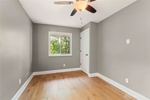 5451 Folkestone Dr, Dayton, OH 45459 photo 20