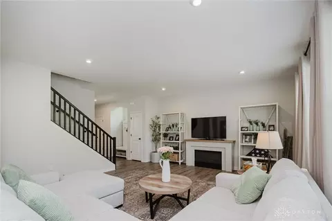 Living - 944 Pondside Ln, Morrow, OH 45152 photo 2 of 2