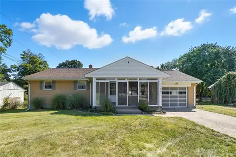 2470 Mardel Ct, Fairfield, OH 45014