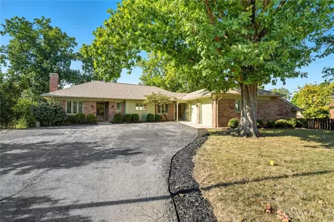 3865 Hillmont Ave, Dayton, OH 45414