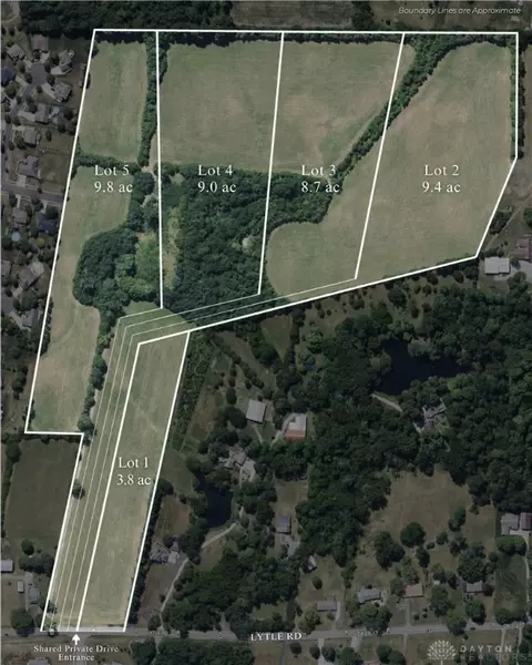 5615 Lytle Rd, Waynesville, OH 45068