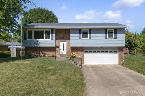 793 Hiatt Ave, Wilmington, OH 45177