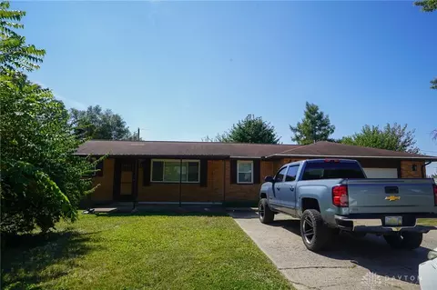 6150 Taylorsville Rd, Huber Heights, OH 45424